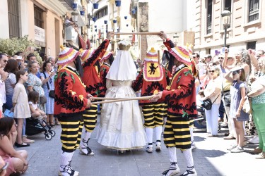 Galería gráfica de Danza de la Moma Corpus Christi Valencia 