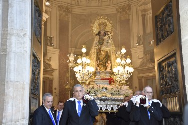 Galería gráfica de Acto del Rosario - Centenario de la Coronación de la Mare de Déu dels Desamparats